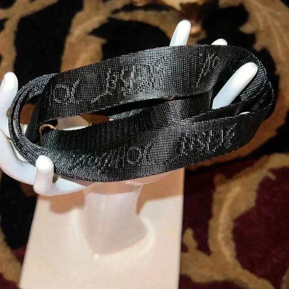 Betsy Johnson Replacement Crossbody Strap Black with Gold hardware Purse Strap - Picture 9 of 11